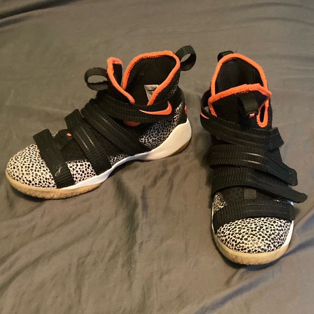 Nike Lebron Zoom Solider 11 Safari